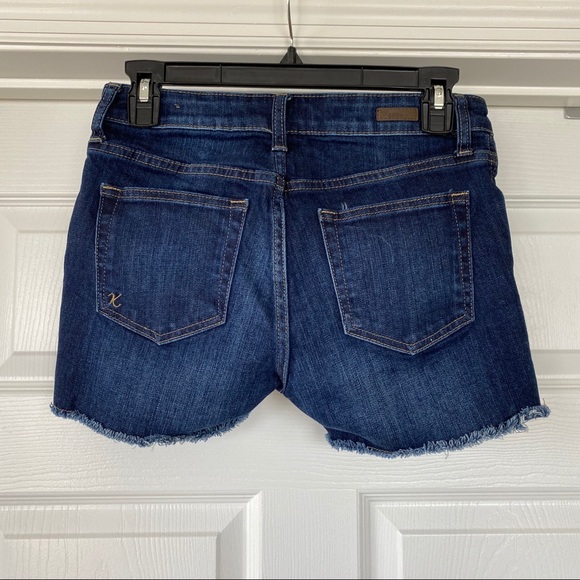 Kut from the Kloth | Gidget Fray Denim Shorts - Picture 2 of 10